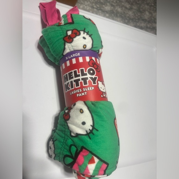 NWT Hello Kitty Ladies Sleep Pants Size Medium & XL. Green Christmas Design - Picture 4 of 8